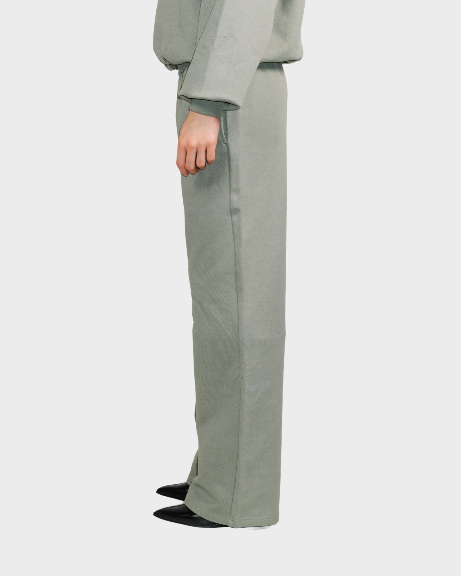 STRAIGHT-LEG PANTS 'VINTAGE OLIVE'